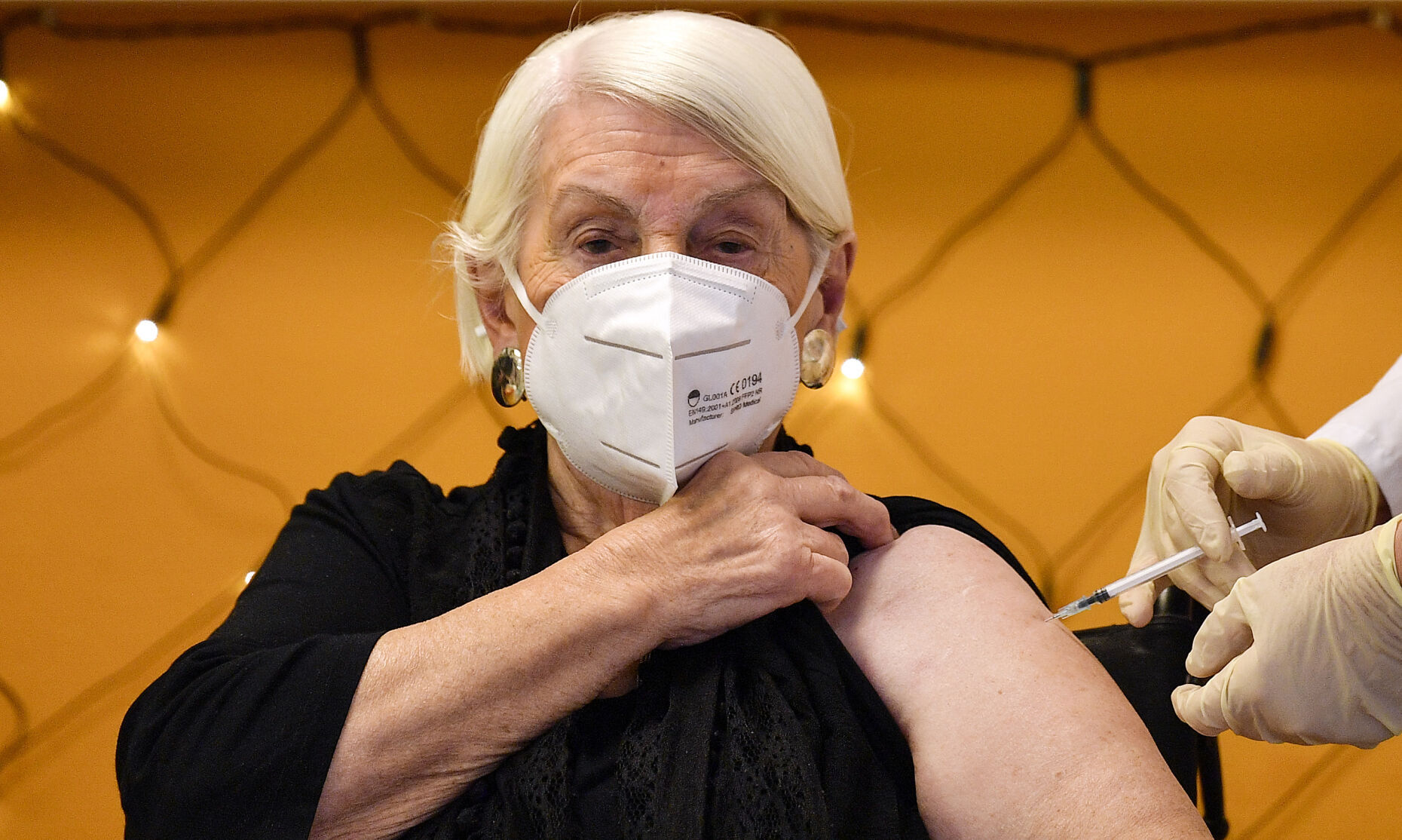 APTOPIX Virus Outbreak Germany Vaccine